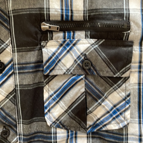 Eighty Eight Men’s Plaid Button-down - Picture 2 of 7